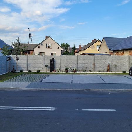 U Henriety Apartman Wojnowice  Kültér fotó