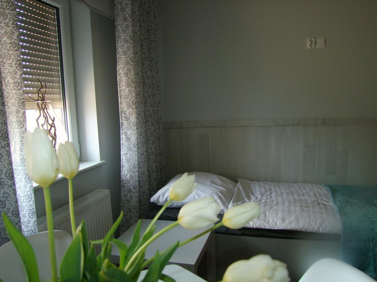 U Henriety Apartman Wojnowice  Kültér fotó