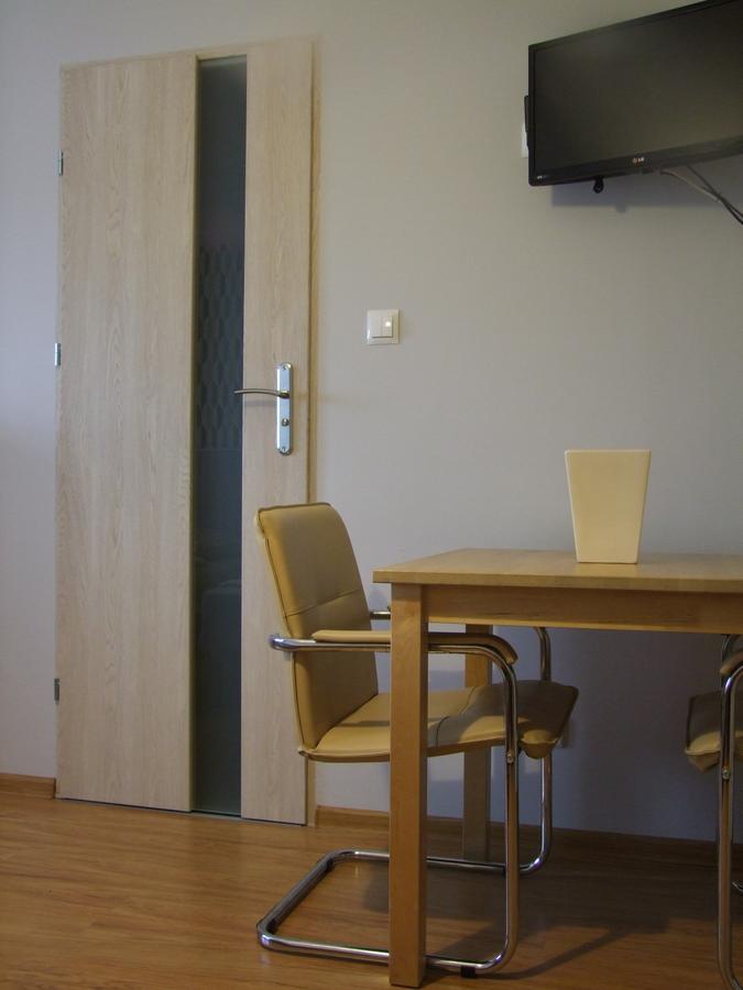 U Henriety Apartman Wojnowice  Kültér fotó